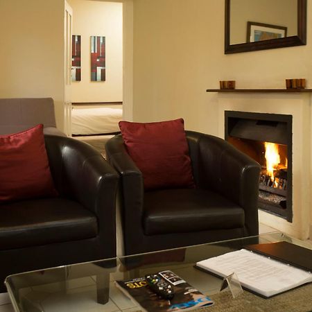 The Country Guesthouse Stellenbosch Extérieur photo